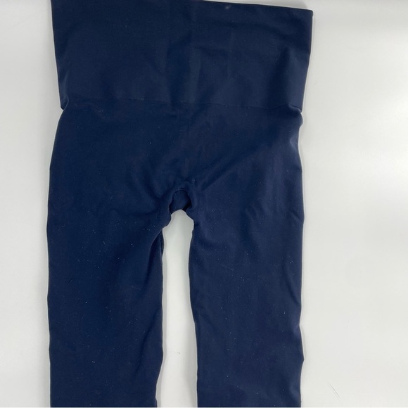 Spanx Navy Blue seamless Leggings M - Picture 9 of 9